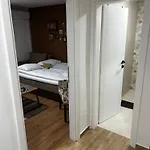 Liriq - Free Parking * Sarajevo