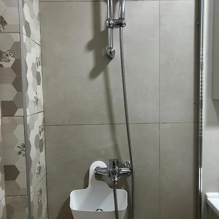 Liriq - Free Parking Saraievo